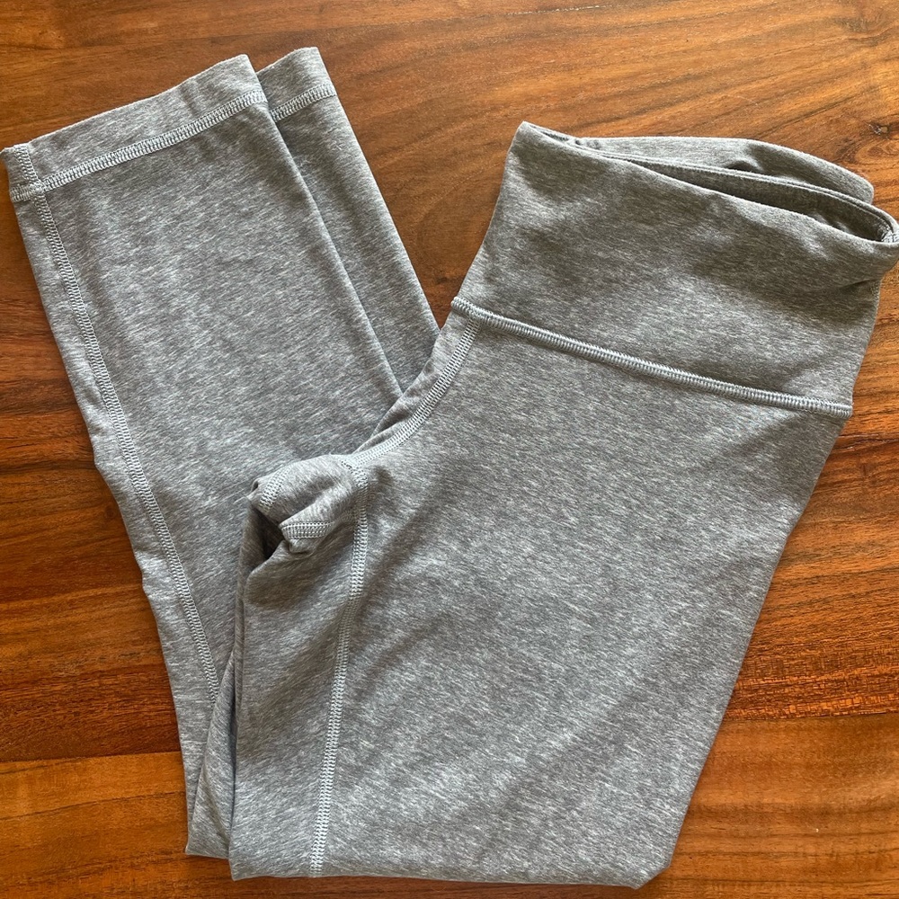 Lululemon crops